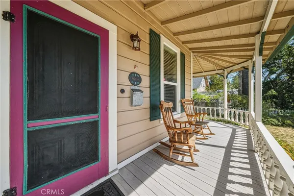 $579,000 | 150 Clear Lake Avenue, Lakeport, CA 95453