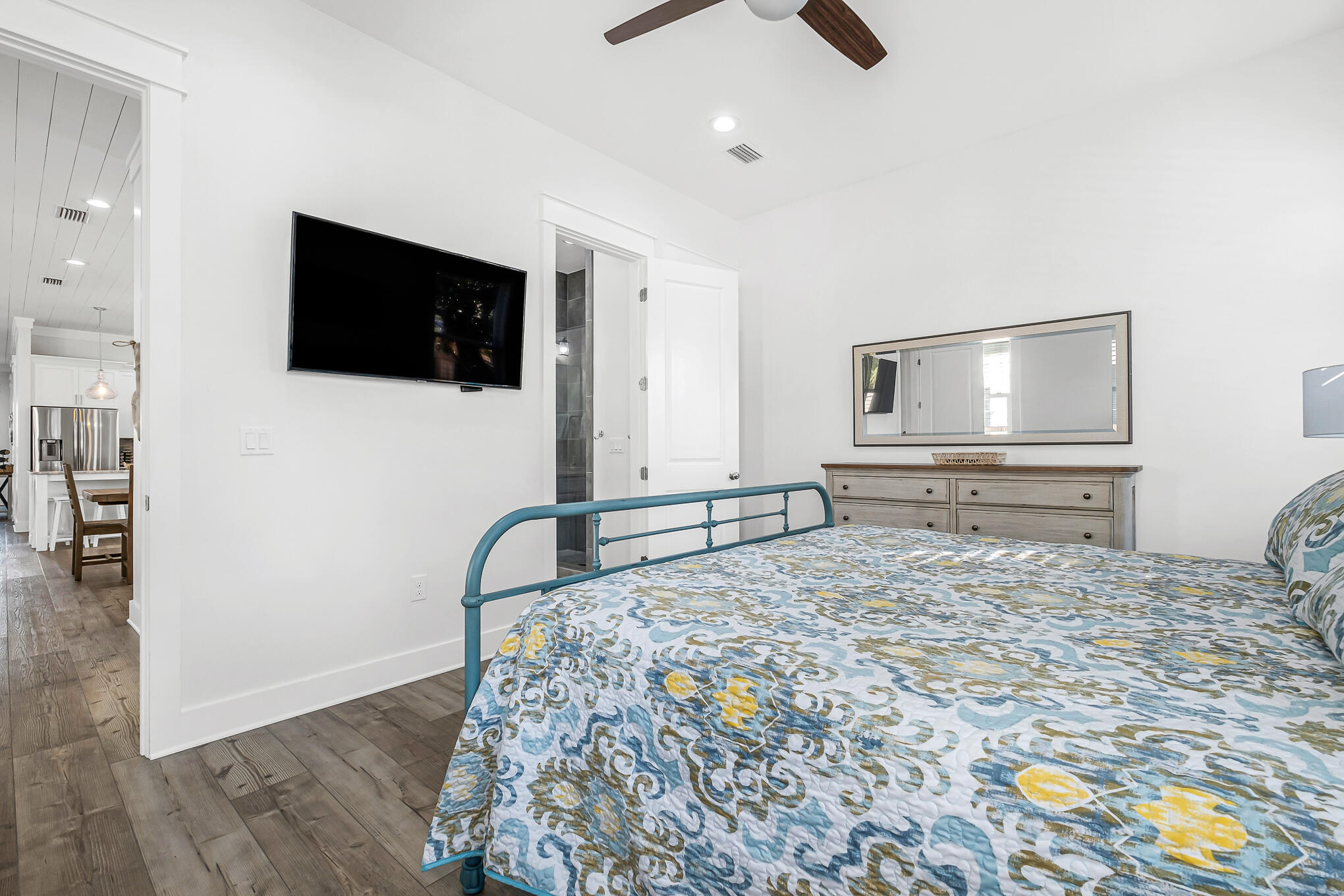 80 Sunfish Street Destin, FL 32541 - Photo 26 of 51 a living room with a bed furniture and a flat screen tv
