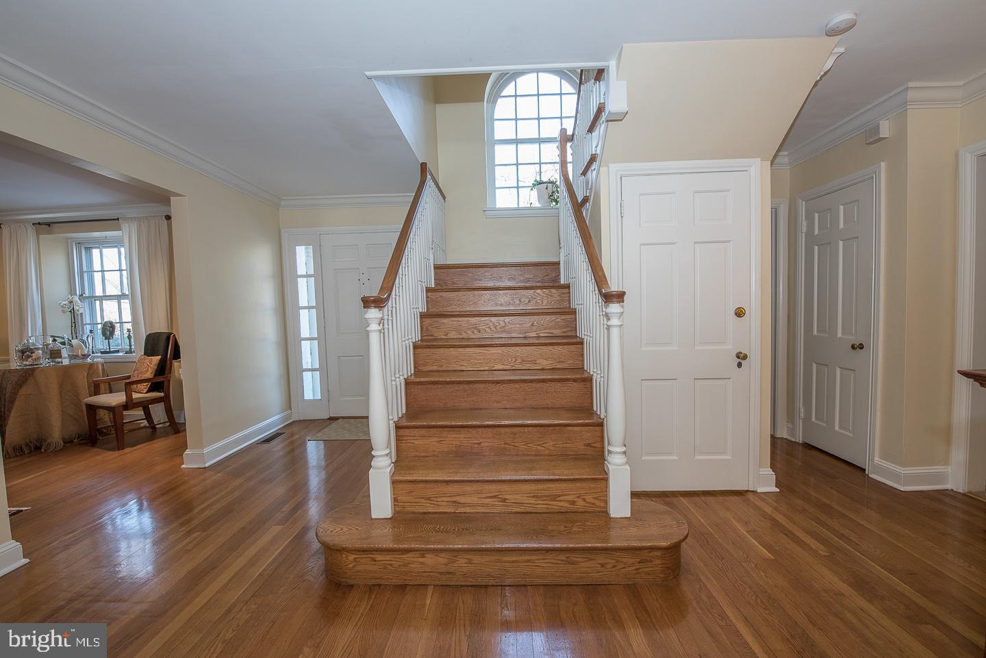 500 Penn Valley Road Narberth, PA 19072 - Photo 8 of 41 Center entrance hall and foyer
