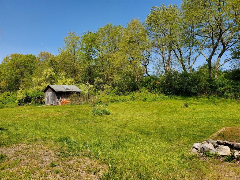95 White Rock Road Westerly, RI 02891 - Photo 3 of 25
