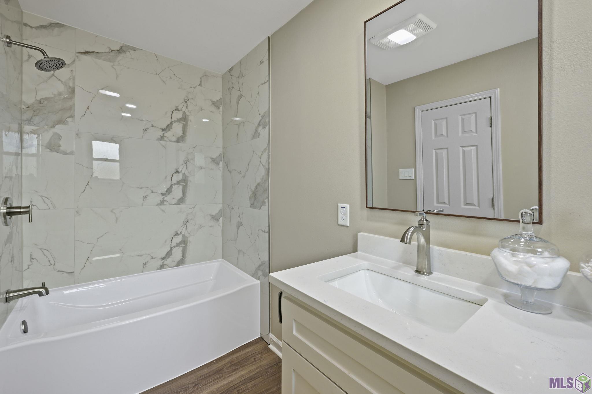 13029 Babin Road Gonzales, LA 70737 - Photo 12 of 32