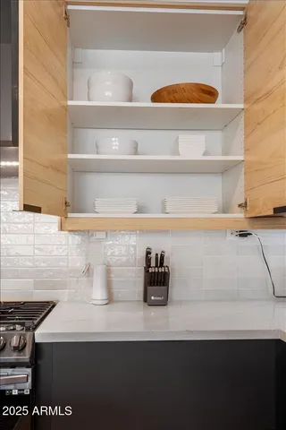 $6,800 | 220 West Monterosa Street, Phoenix, AZ 85013