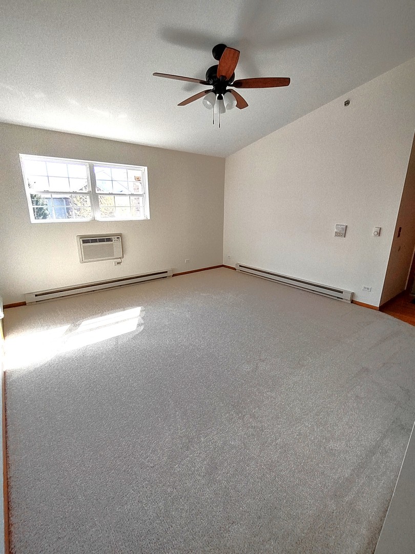 430 Cunat Boulevard, Unit 3G Richmond, IL 60071 - Photo 5 of 12