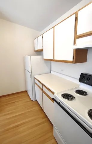 $1,075 | 430 Cunat Boulevard, Unit 3G, Richmond, IL 60071