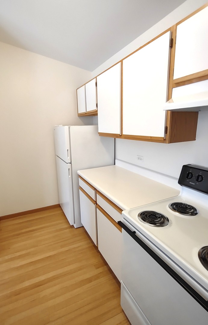 430 Cunat Boulevard, Unit 3G Richmond, IL 60071 - Photo 9 of 12