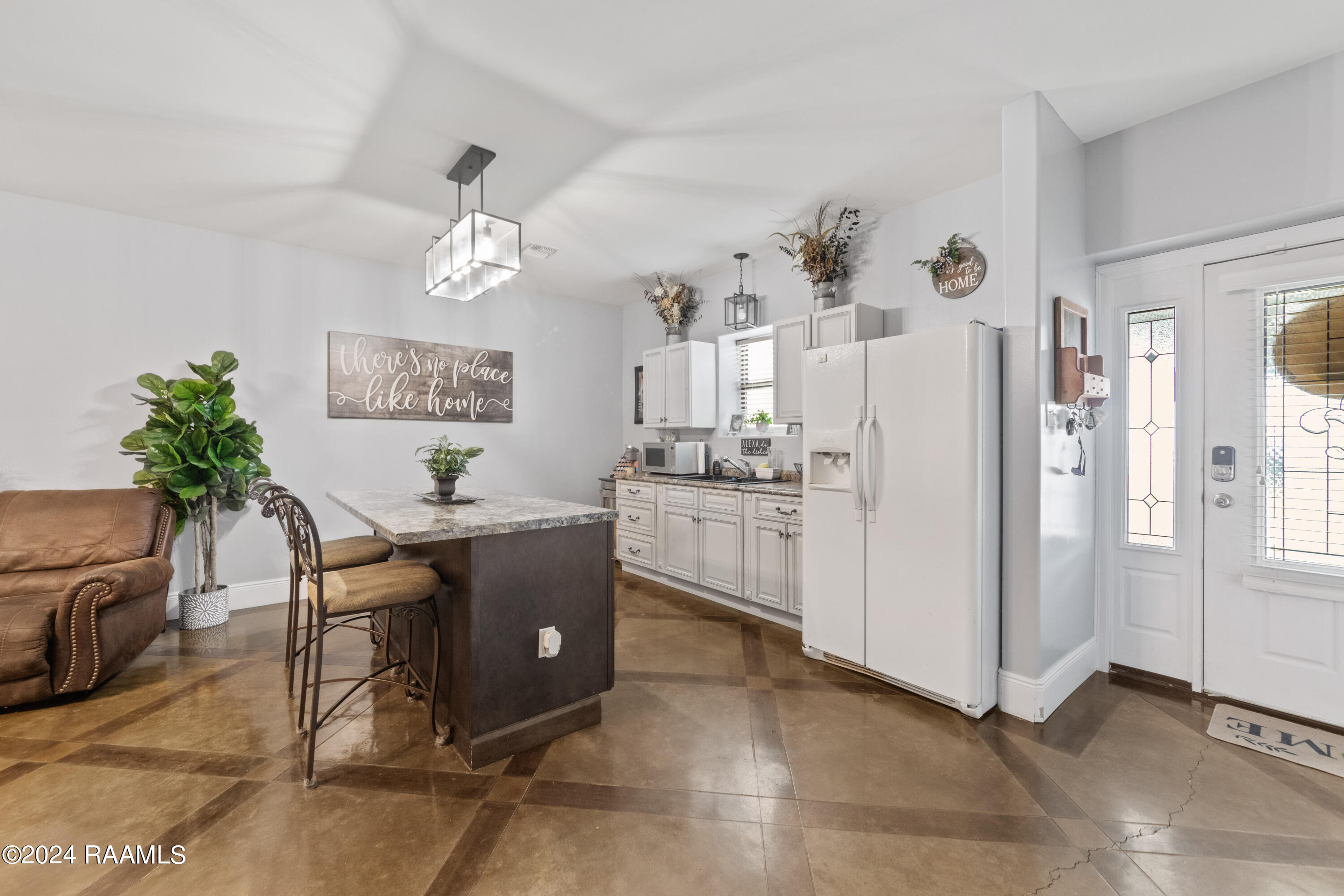 310 Cheneau Road Kaplan, LA 70548 - Photo 7 of 32 Gallery Image 7