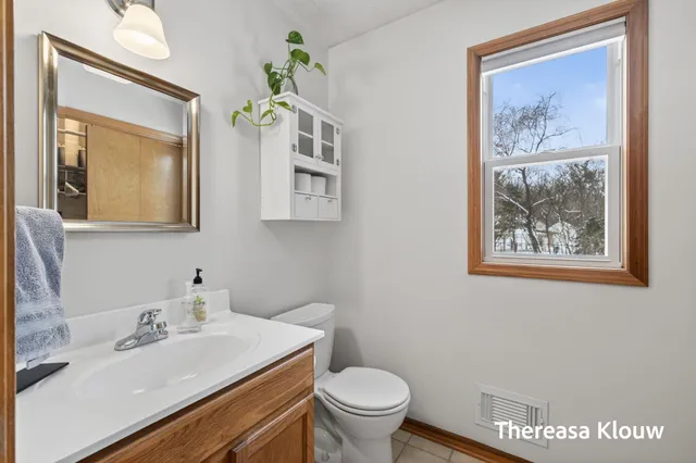 $399,900 | 15158 Briarwood Street, Grand Haven, MI 49417