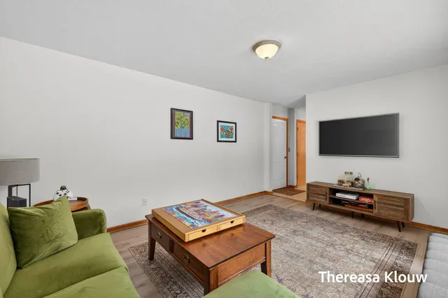 $399,900 | 15158 Briarwood Street, Grand Haven, MI 49417