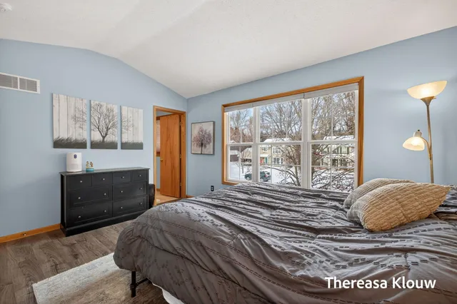 $399,900 | 15158 Briarwood Street, Grand Haven, MI 49417