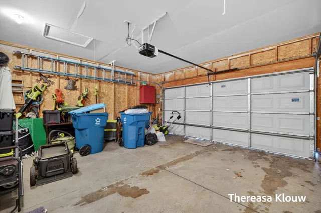 $399,900 | 15158 Briarwood Street, Grand Haven, MI 49417