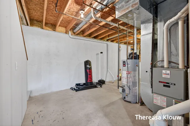 $399,900 | 15158 Briarwood Street, Grand Haven, MI 49417