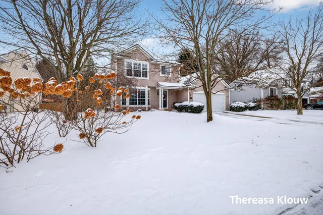 $399,900 | 15158 Briarwood Street, Grand Haven, MI 49417