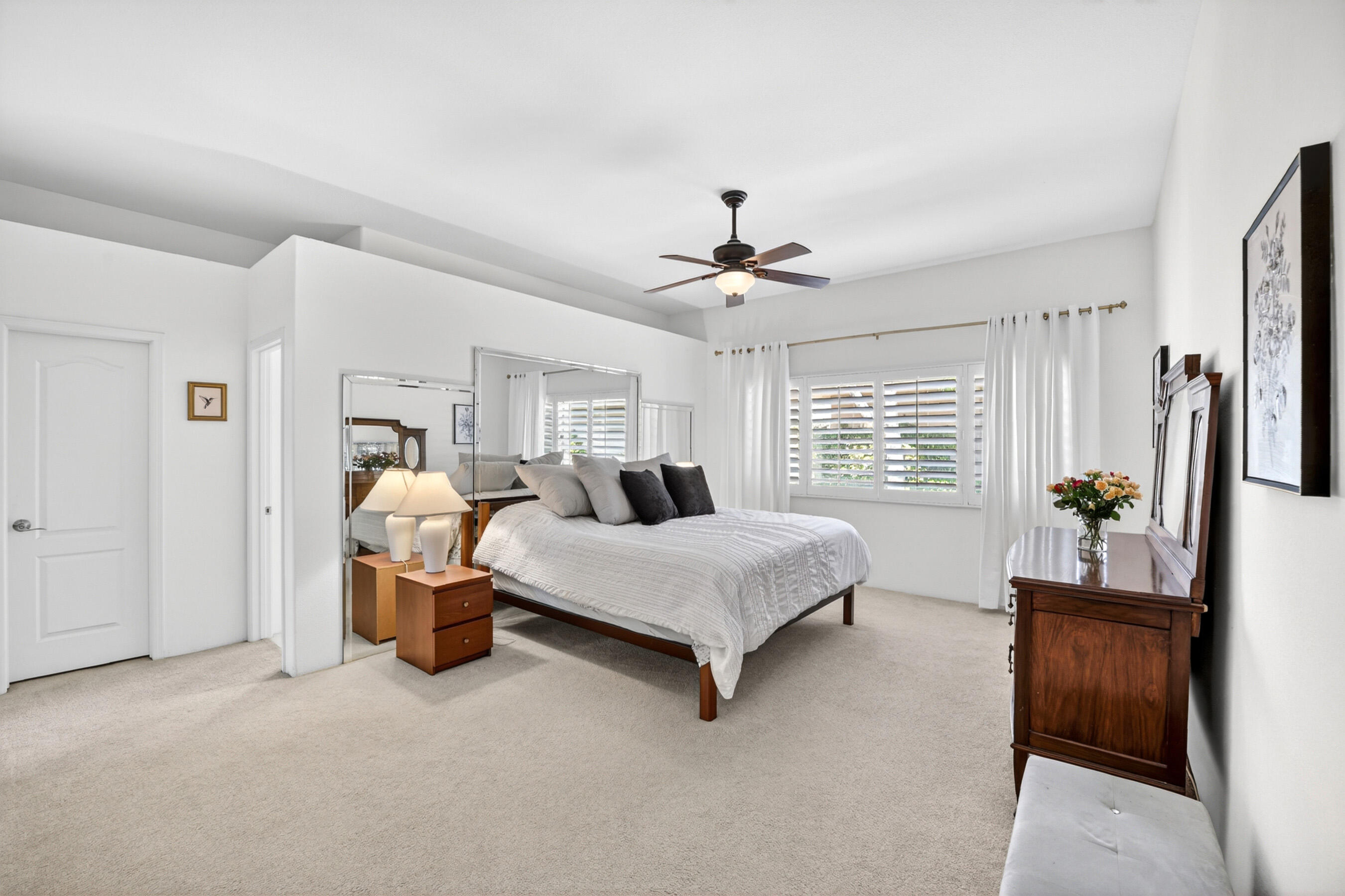 37 Colonial Drive Rancho Mirage, CA 92270 - Photo 13 of 27 37-colonial-drive-005