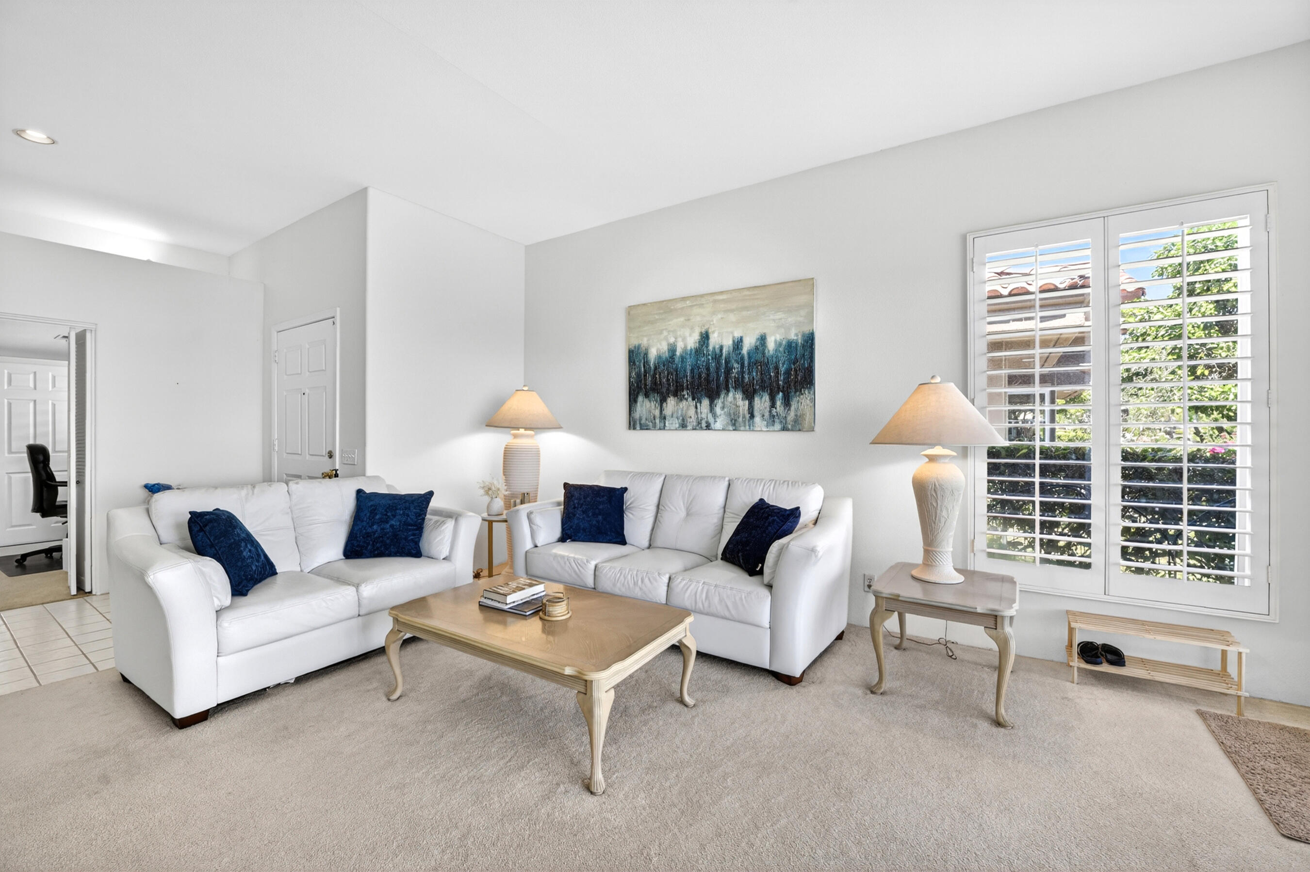 37 Colonial Drive Rancho Mirage, CA 92270 - Photo 6 of 27 37-colonial-drive-006