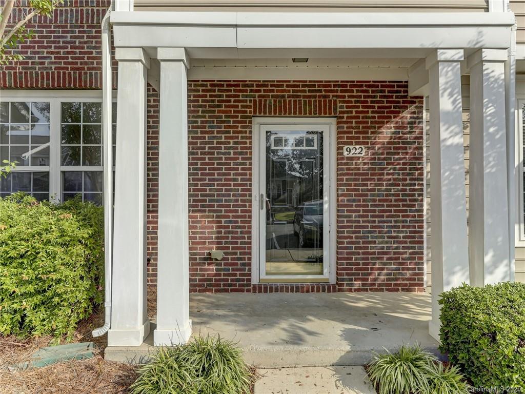 922 Azurine Circle Fort Mill, SC 29708 - Photo 2 of 38