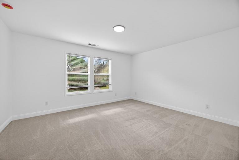 2177 Kipling Circle Southeast Atlanta, GA 30315 - Photo 25 of 27 an empty room with a window