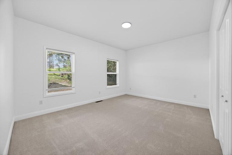 2177 Kipling Circle Southeast Atlanta, GA 30315 - Photo 26 of 27 an empty room with windows