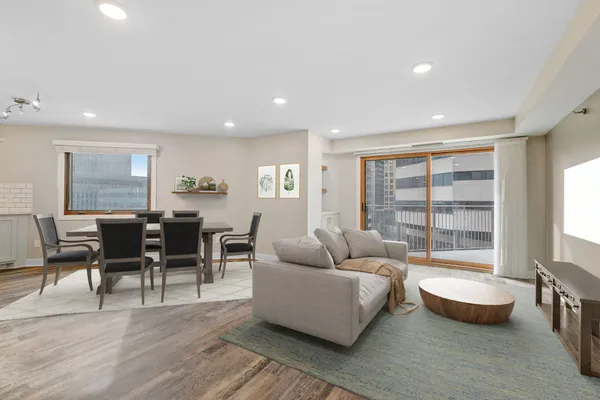 $1,995 | 121 South Washington Avenue, Unit 502, Minneapolis, MN 55401
