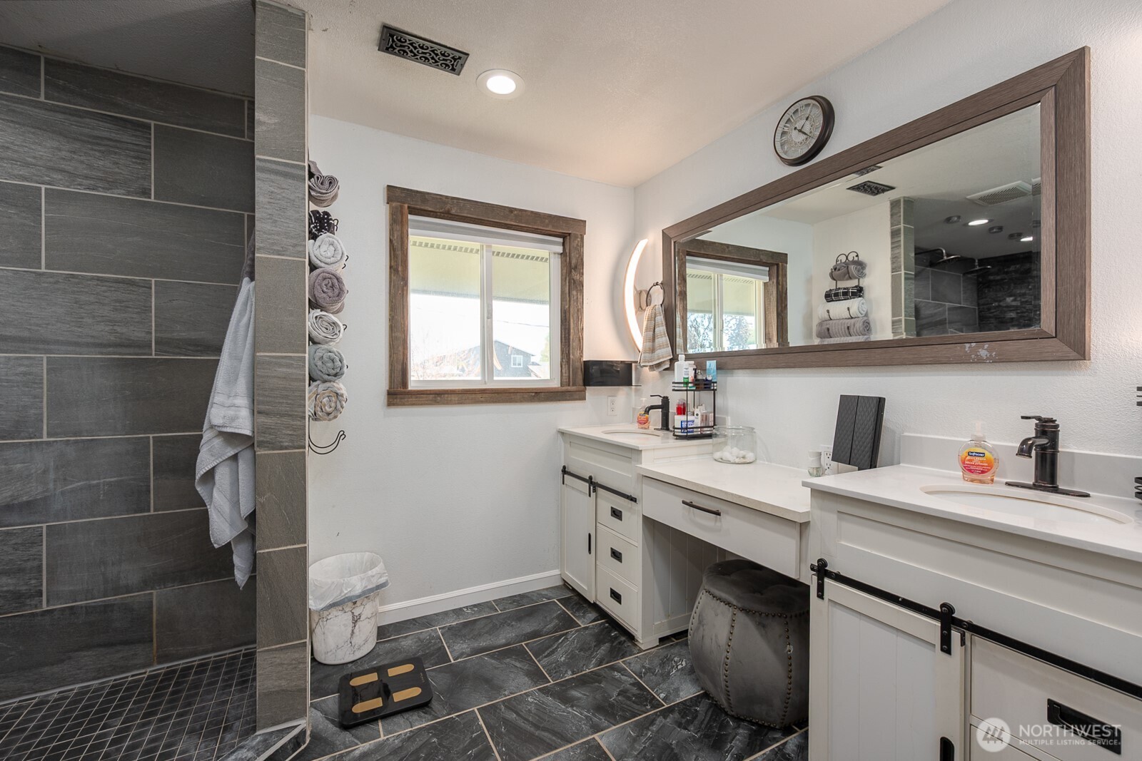 2096 Hamilton Road Northeast Moses Lake, WA 98837 - Photo 22 of 38