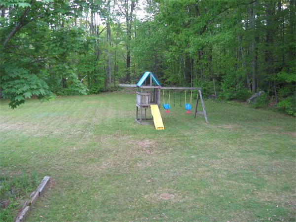 176 Ridge Road Athol, MA 01331 - Photo 4 of 18 Gallery Image 4