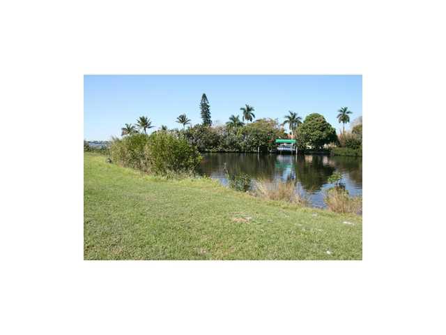 2650 Northwest Collins Cove Road Stuart, FL 34994 - Photo 12 of 24 Gallery Image 12