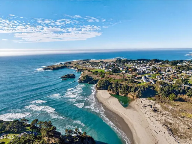 $1,195,000 | 44751 Crestwood Drive, Mendocino, CA 95460