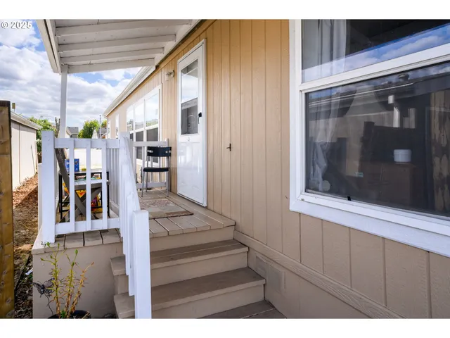 $110,000 | 1000 South McKern Court, Unit 57, Newberg, OR 97132