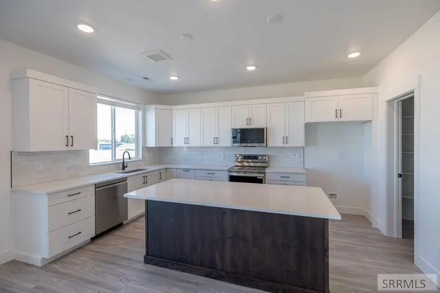 $529,900 | 127 North Ella Street, Rigby, ID 83442