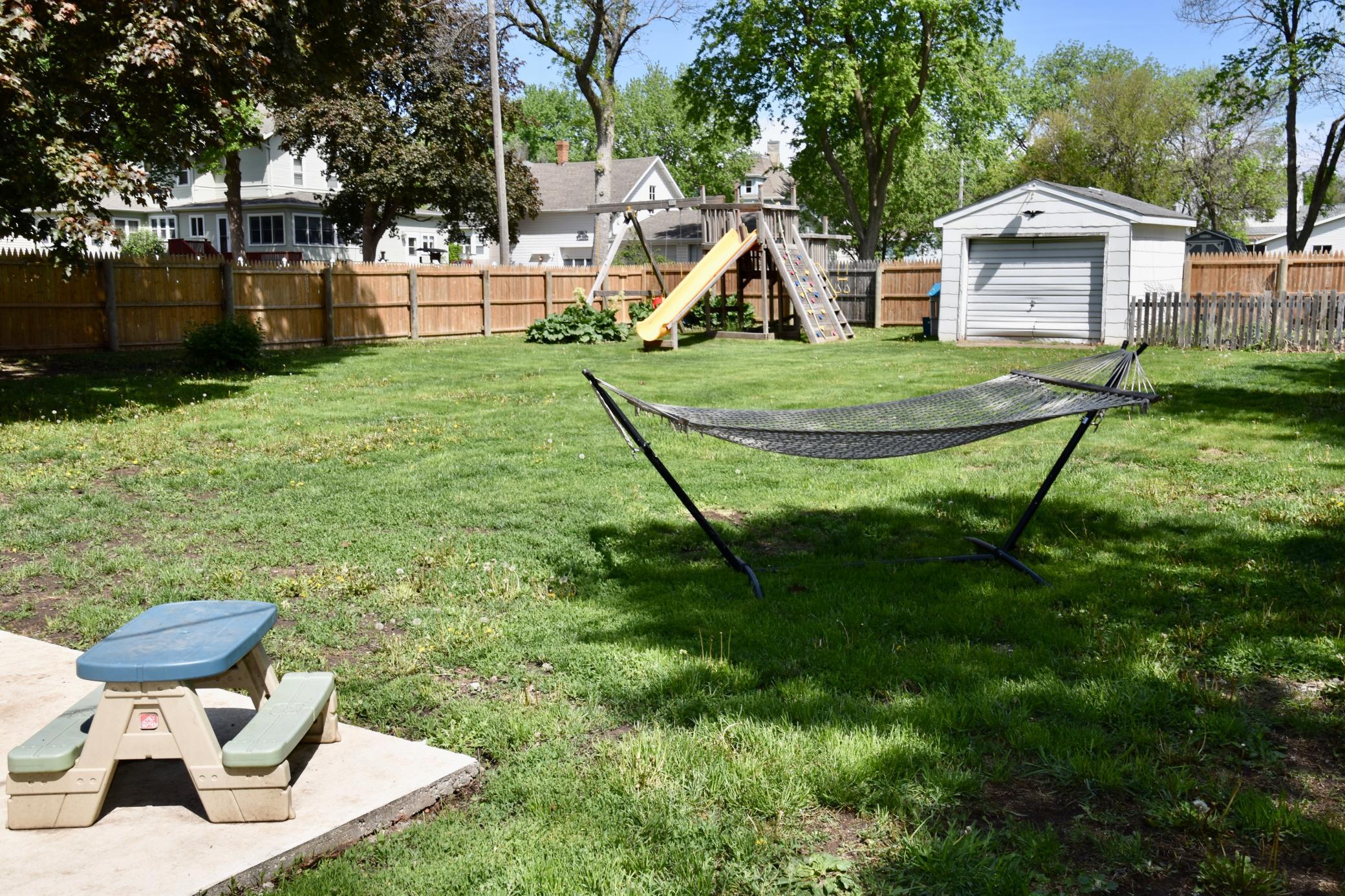 920 8th Street Sibley, IA 51249 - Photo 8 of 37