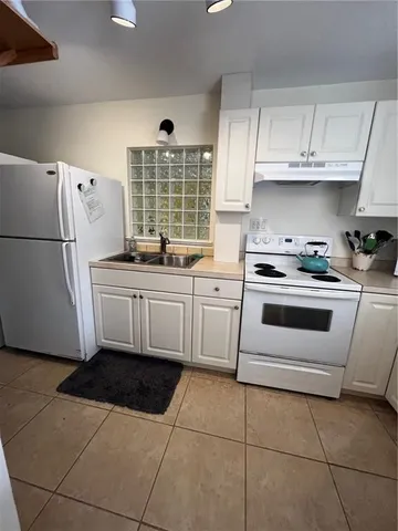 $1,500 | 11195 Roseland Road, Unit 4, Sebastian, FL 32958