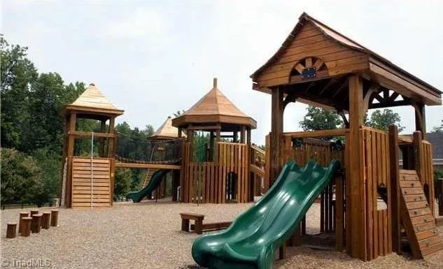 $210,000 | 5200 Postbridge Court, Greensboro, NC 27407