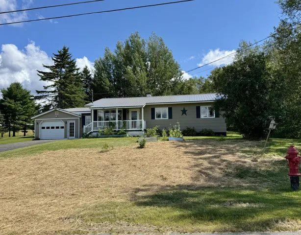 $215,000 | 32 Summer Avenue, Fort Kent, ME 04743