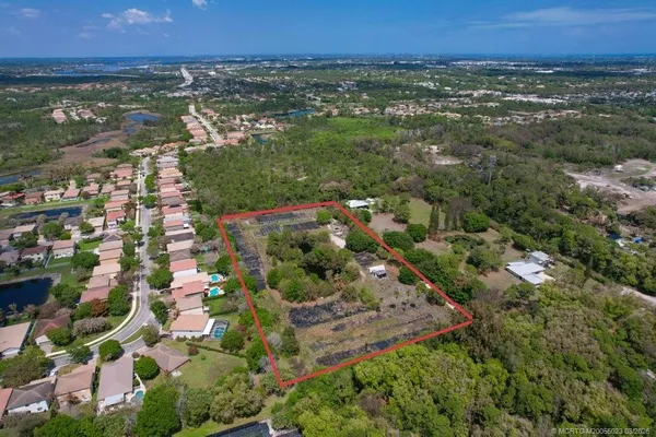 $550,000 | 1025 Southeast Ponderosa Road, Stuart, FL 34997