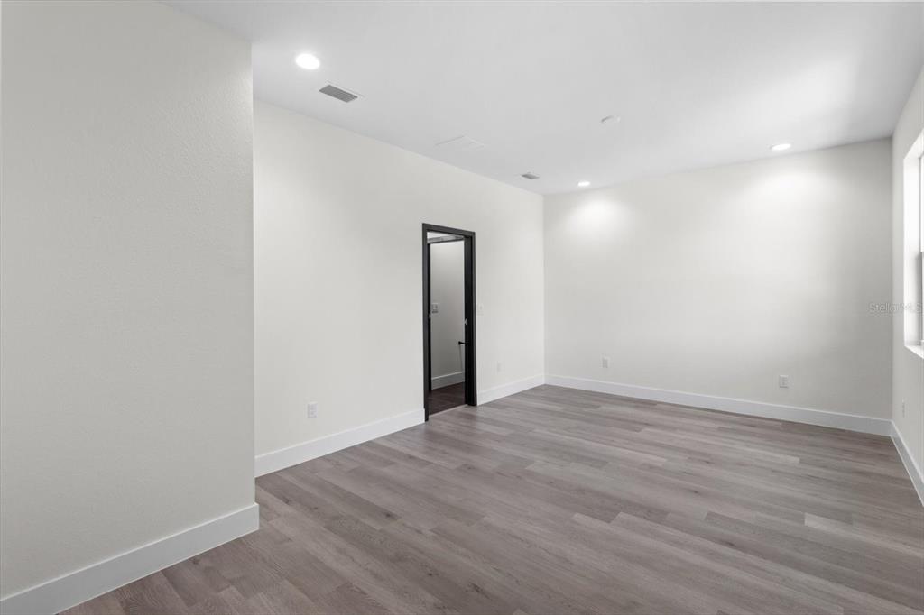 14432 Southwest 32nd Terrace Road Ocala, FL 34473 - Photo 19 of 42 Gallery Image 19