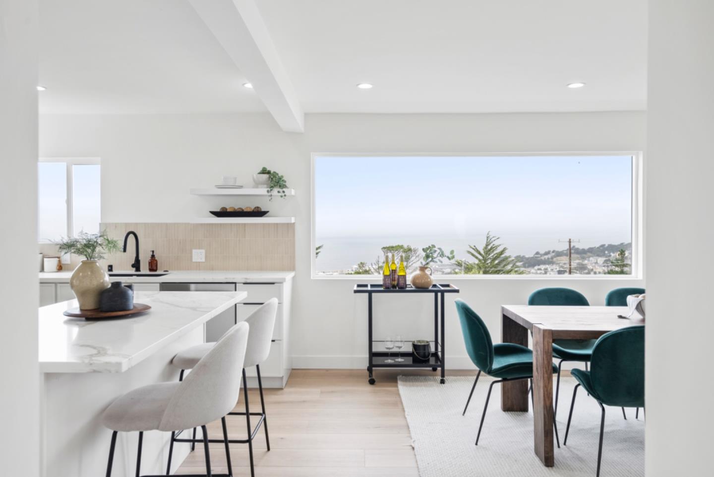 444 Manor Drive Pacifica, CA 94044 - Photo 15 of 70