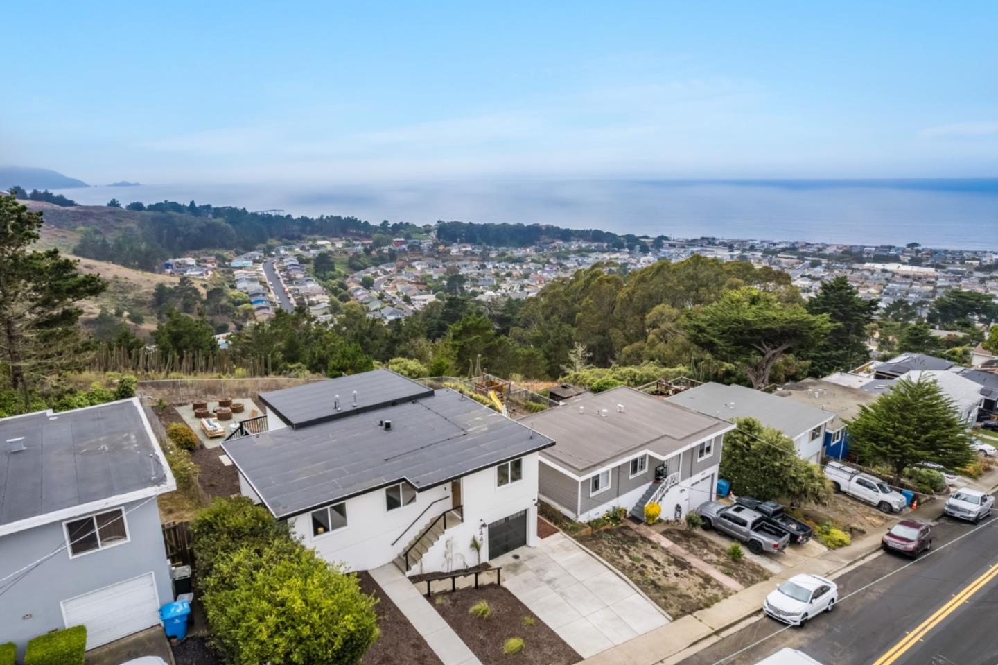 444 Manor Drive Pacifica, CA 94044 - Photo 31 of 70 an aerial view of multiple house