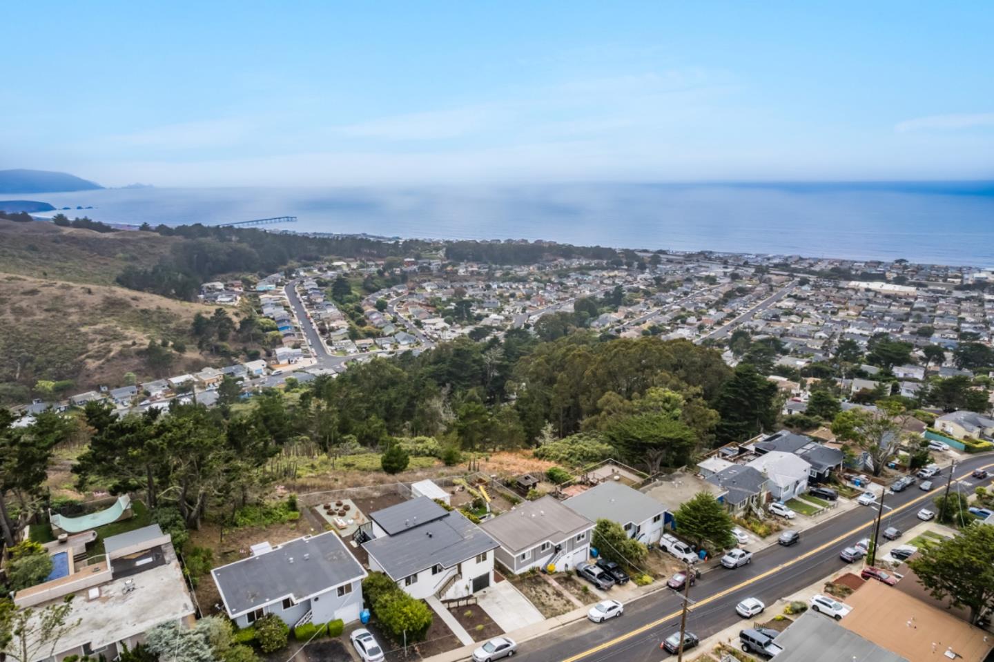 444 Manor Drive Pacifica, CA 94044 - Photo 34 of 70 an aerial view of a city