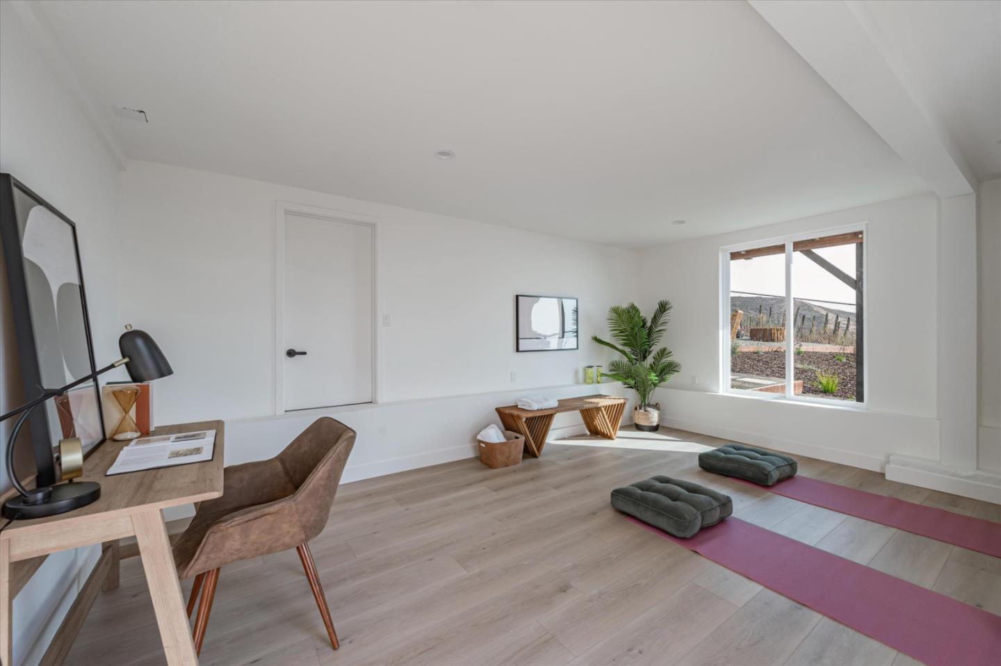 444 Manor Drive Pacifica, CA 94044 - Photo 62 of 70 a living room with furniture and a window