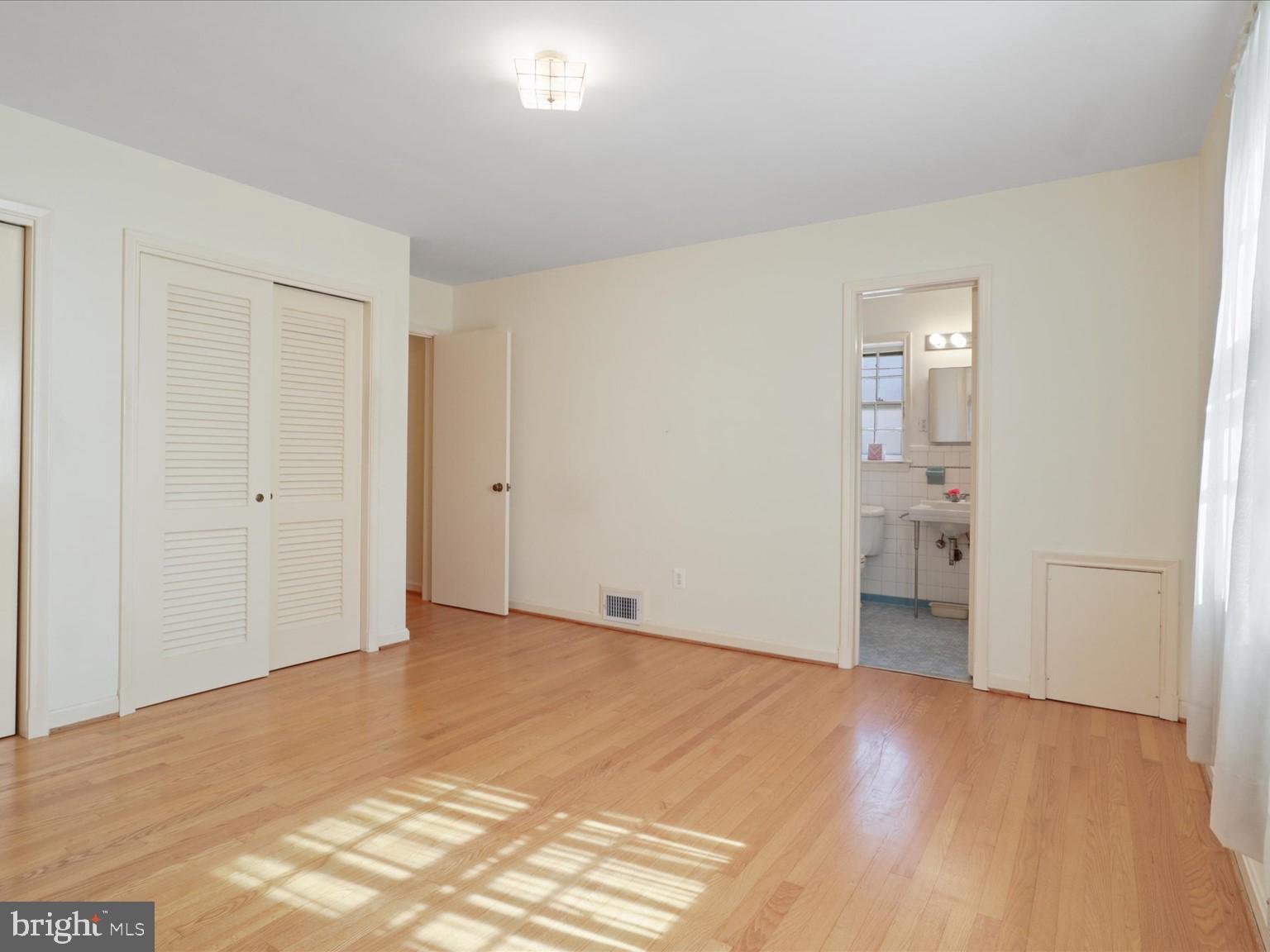 1002 Beverley Drive Alexandria, VA 22302 - Photo 18 of 46 a view of empty room