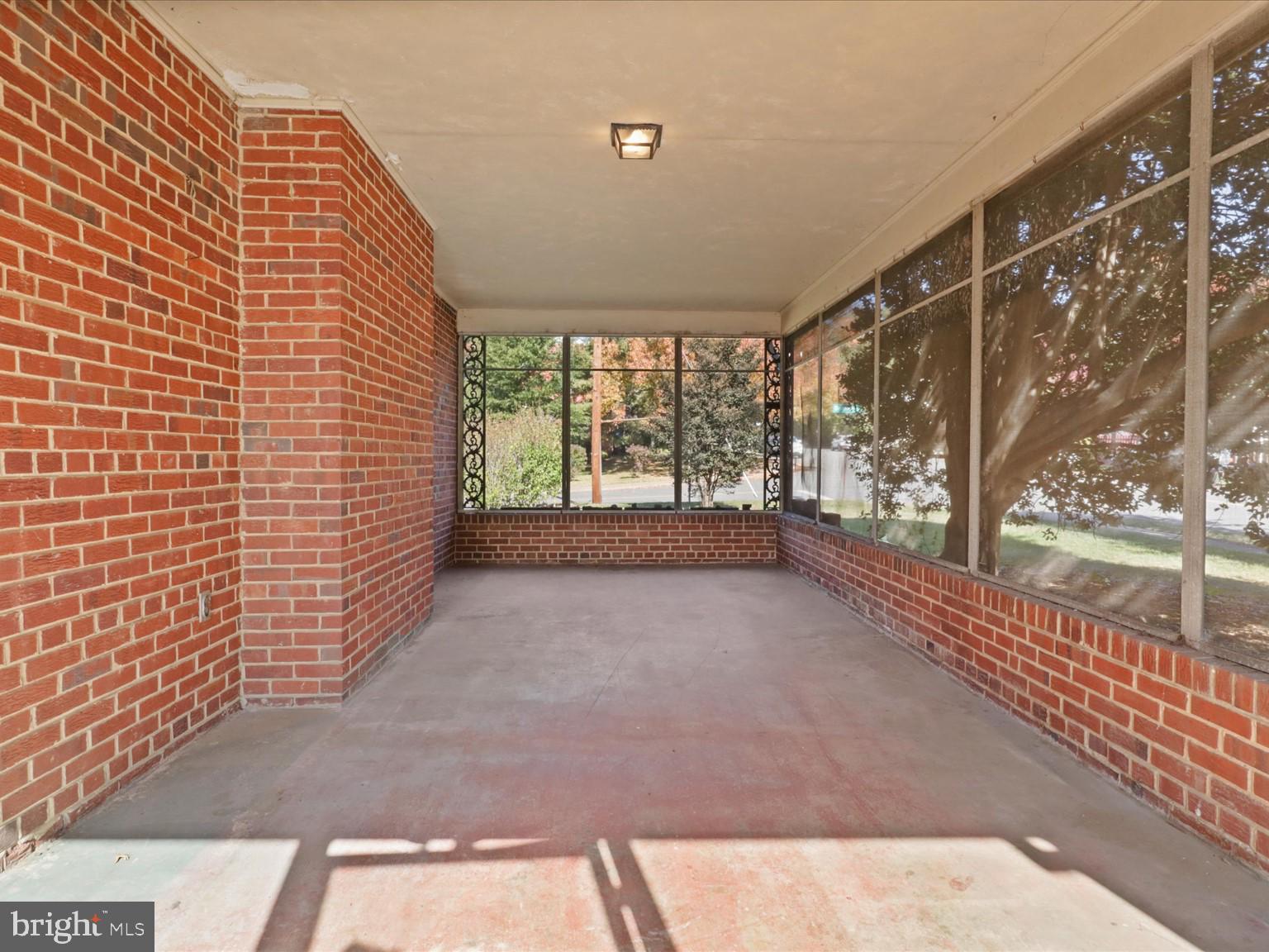 1002 Beverley Drive Alexandria, VA 22302 - Photo 40 of 46 a view of an empty room and floor to ceiling window
