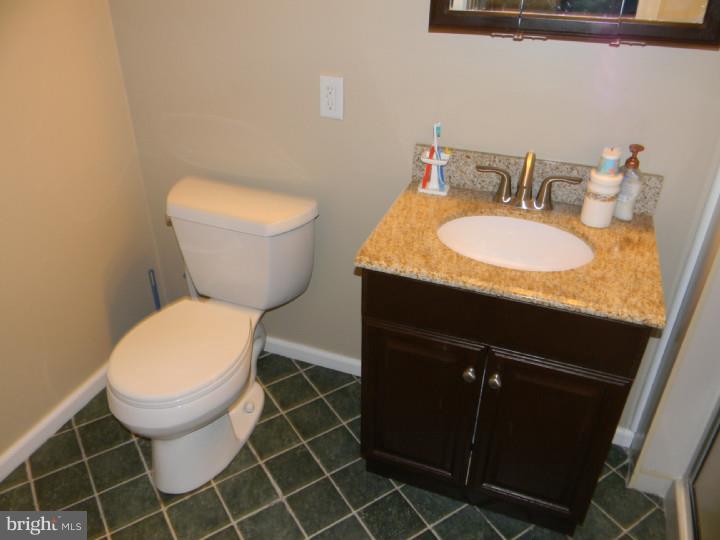 219 Llandovery Drive Exton, PA 19341 - Photo 20 of 25 Master Bathroom