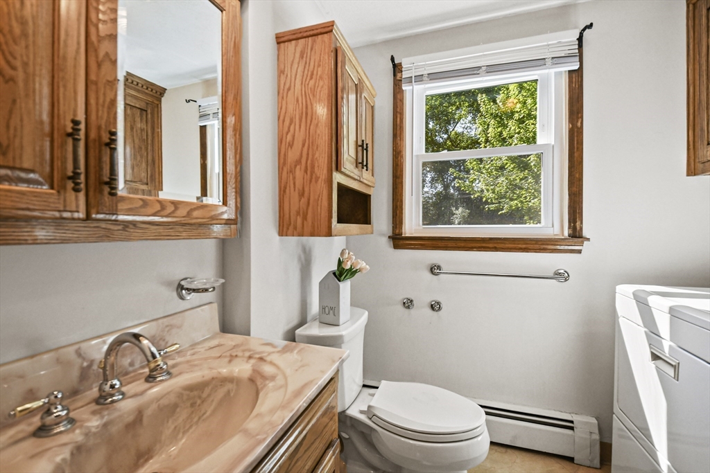 224 Littleton Road Chelmsford, MA 01824 - Photo 13 of 39 Gallery Image 13