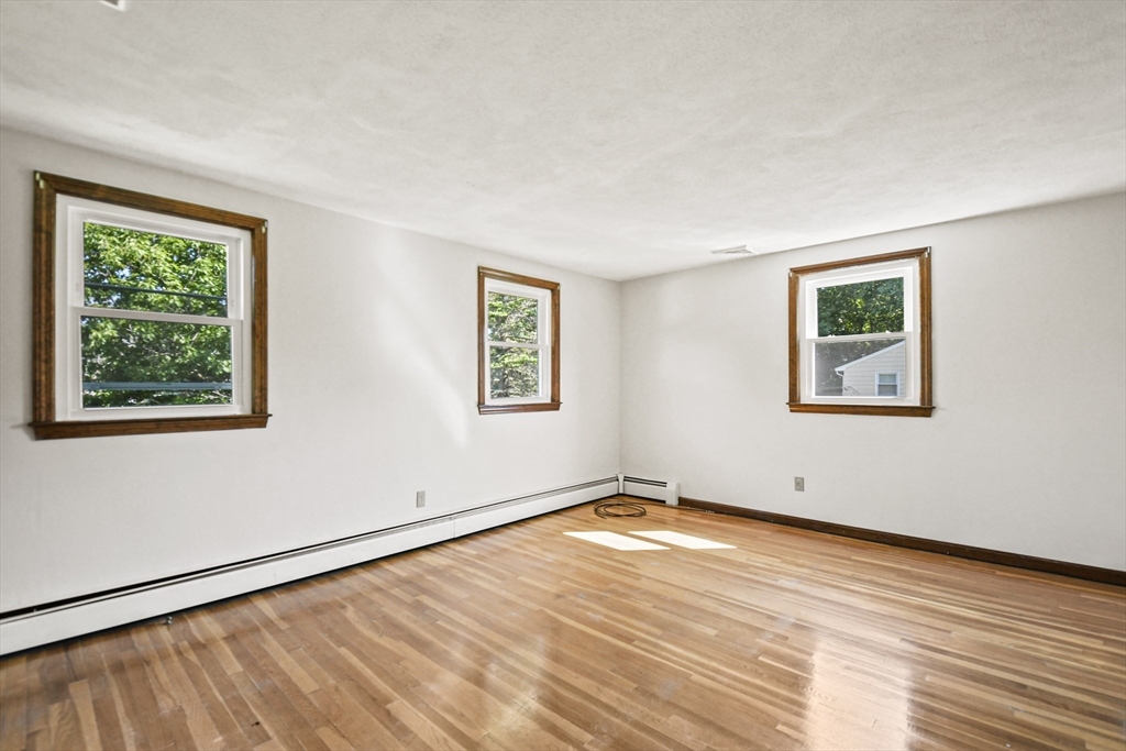 224 Littleton Road Chelmsford, MA 01824 - Photo 21 of 39 Gallery Image 21