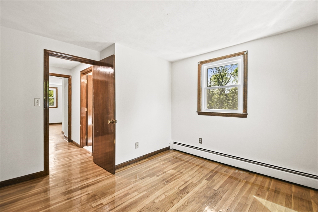 224 Littleton Road Chelmsford, MA 01824 - Photo 26 of 39 Gallery Image 26