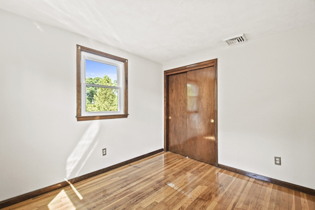 224 Littleton Road Chelmsford, MA 01824 - Photo 27 of 39 Gallery Image 27