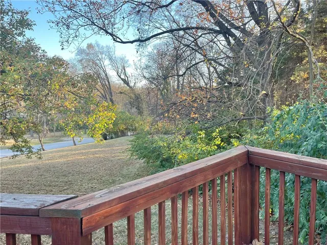 $385,000 | 10207 Northwest Barry Road, Kansas City, MO 64153