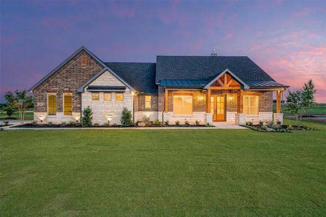 $595,000 | 6641 Buffalo Ridge Circle, Godley, TX 76044