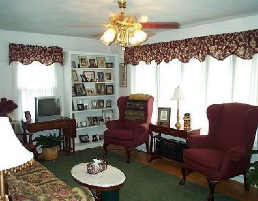 3326 Frontier Road Northwest Roanoke, VA 24012 - Photo 2 of 5 Listing Photo