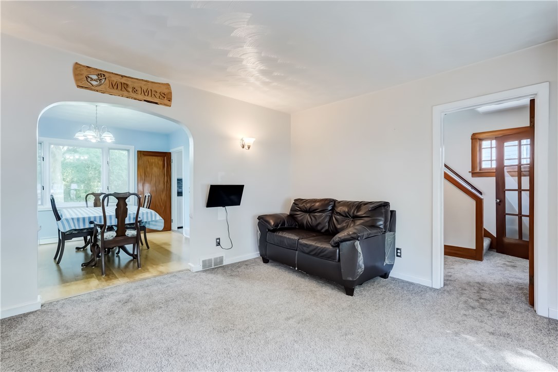 100 Walnut Park Irondequoit, NY 14622 - Photo 11 of 31