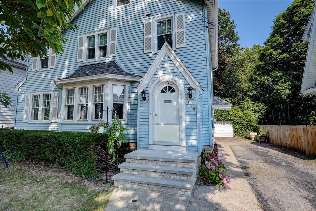 100 Walnut Park Irondequoit, NY 14622 - Photo 2 of 31